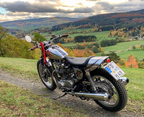 Yamaha Motorrad in den Bergen – Bernhard Hahner Blog